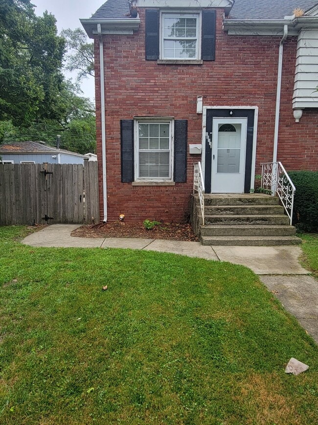 Building Photo - 8131 Hohman Ave