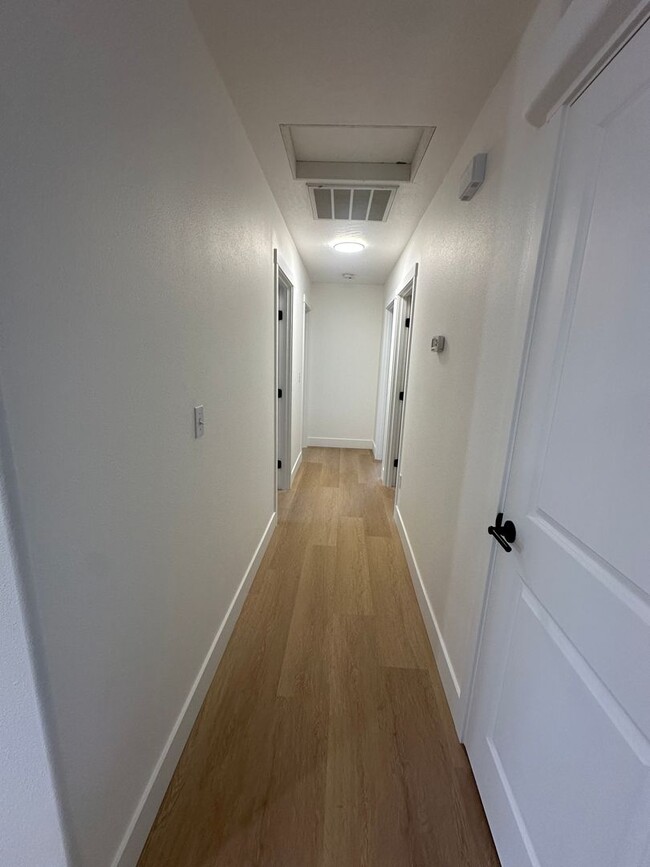 Foto del edificio - Move in special!! SPACIOUS Single Family -...