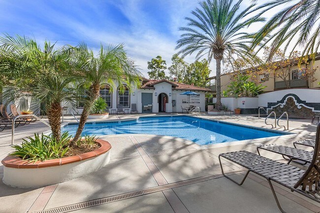 Laurel Canyon Apartment Homes Ladera Ranch, CA