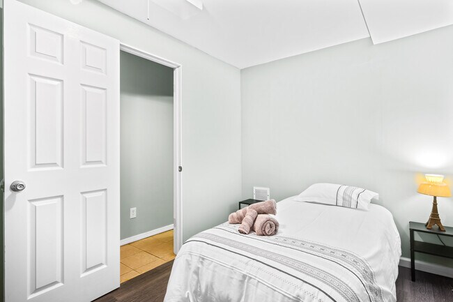 Foto del edificio - 2359 96th St