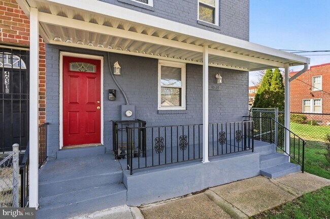 Foto del edificio - 4029 Grant St NE