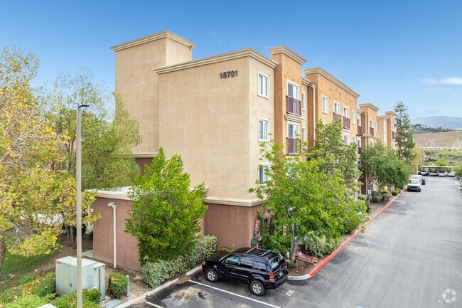 Foto del edificio - Canyon Country Senior