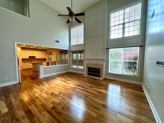 Building Photo - 11106 Knight Castle Dr