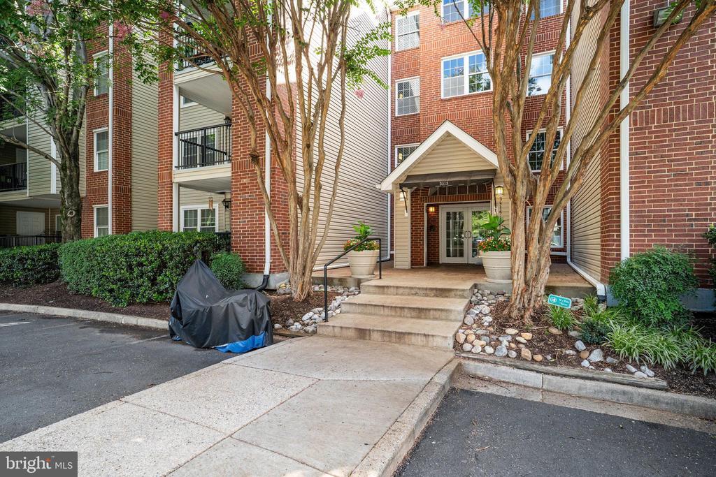 Foto principal - 3315 Wyndham Cir