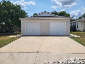Building Photo - 3866 Maverick Crk Rd