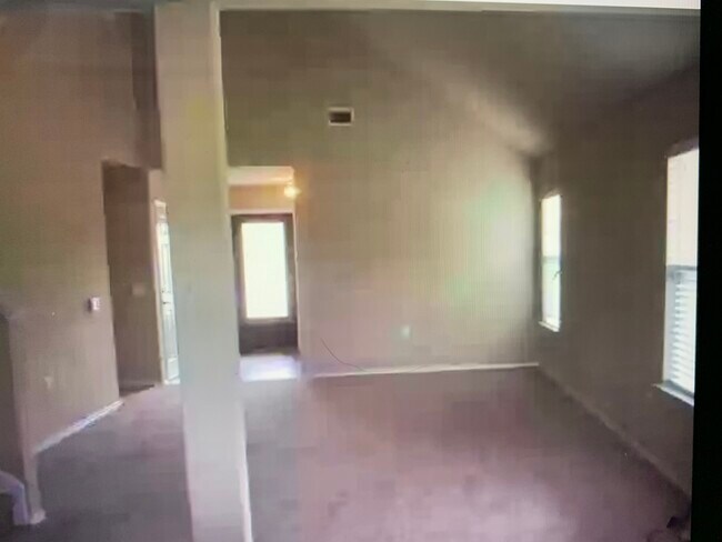 Foto del edificio - 7421 Cedar Edge Dr