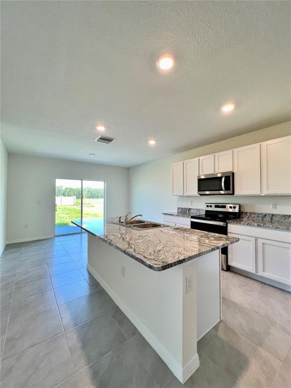 Foto del edificio - 30915 Penny Surf Lp