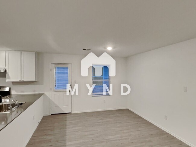 Building Photo - 13523 Ansells Pl