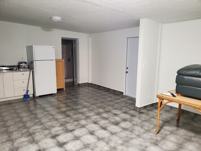 Foto del edificio - 4238 Coconut Rd