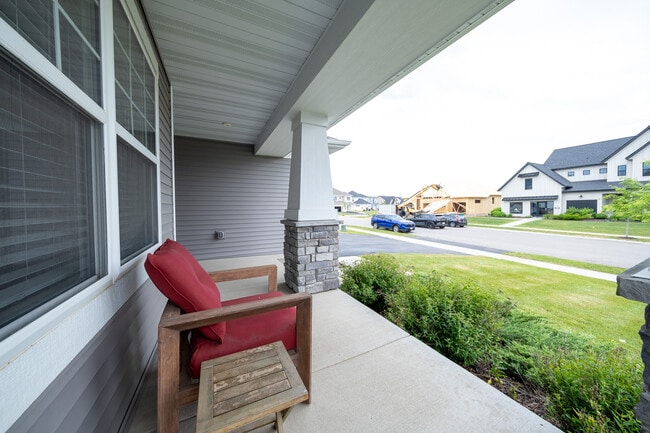 Building Photo - 3849 Thrush St