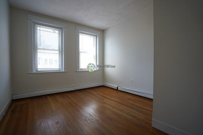 Building Photo - 1677 Commonwealth Ave