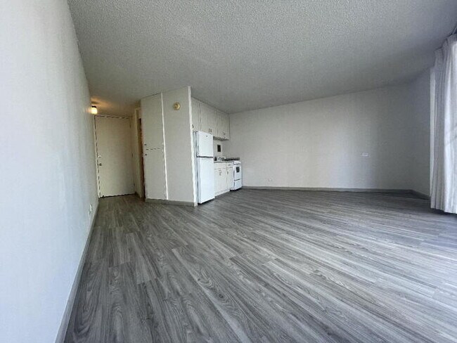 Foto del edificio - HOLIDAY VILLAGE studio, sec, A/C, lanai, pool