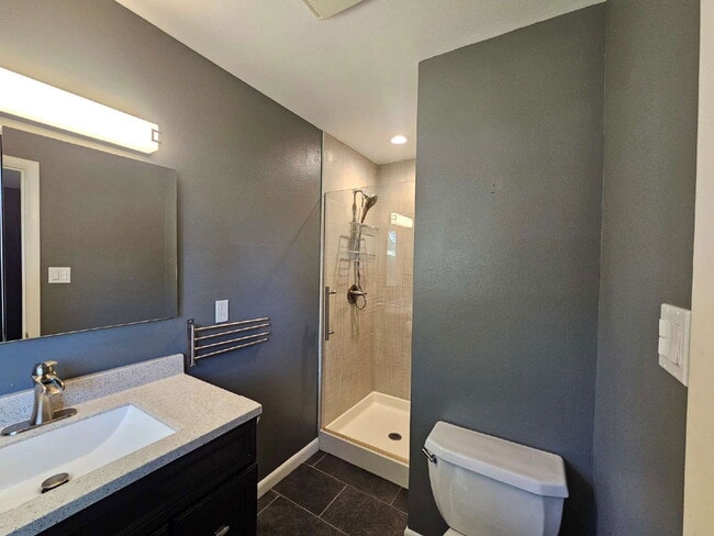 Building Photo - 1721 S Krameria Way