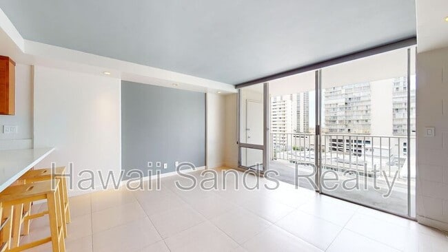 Foto del edificio - 475 Atkinson Dr