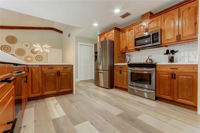 Foto del edificio - 1130 NW 78th Terrace