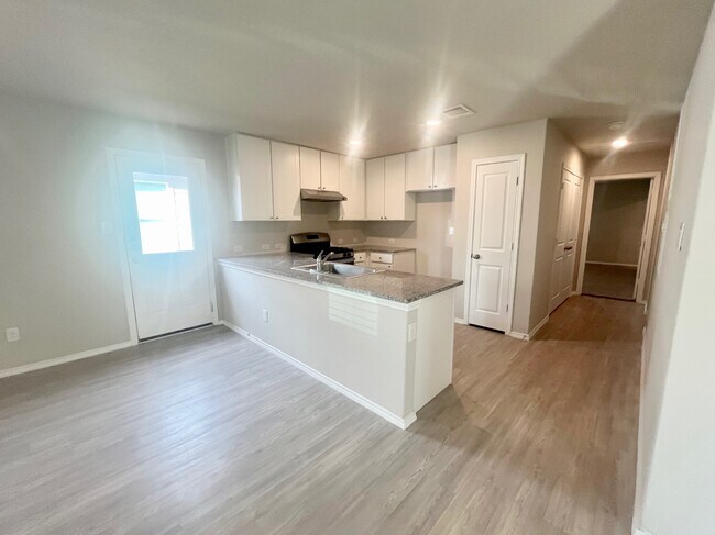 Building Photo - 3230 Carducci Dr