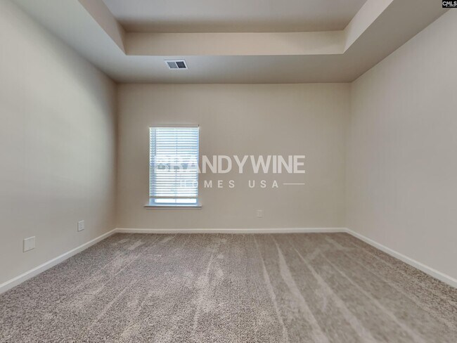 Building Photo - 581 Glenmanor Dr