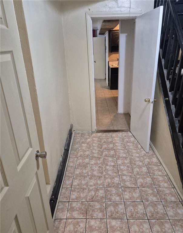 Foto del edificio - 818 E 51st St