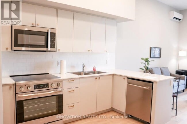 Building Photo - 2 BEDROOM - 100 PINEHILL ROAD