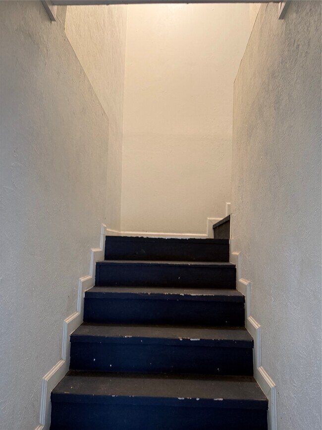 Foto del edificio - 8 Bayvilla Dr