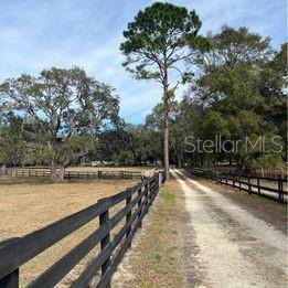 Foto del edificio - 10245 SW 105th St