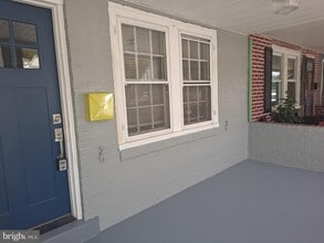 Building Photo - 846 Haws Ave