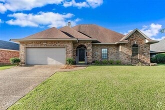 Building Photo - 462 Mayfair Ct