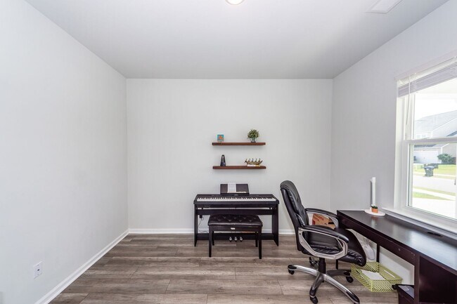 Foto del edificio - 6 Bedroom 4.5 Bath in Limehouse Village - ...