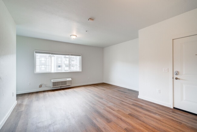 1 Bedroom Living Room - Avion Apartment Homes