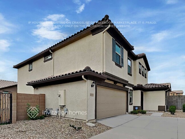 Building Photo - 16436 W La Ventilla Way