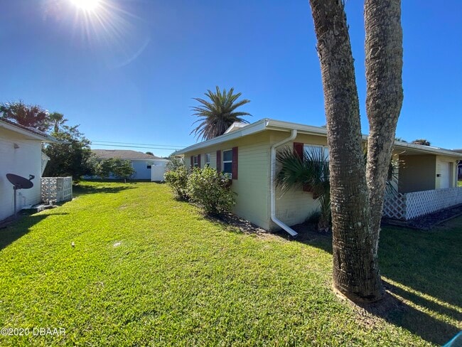 Building Photo - 16 Silk Oaks Dr