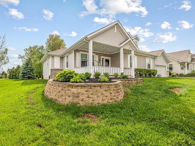 Building Photo - 251 Ashbourne Dr