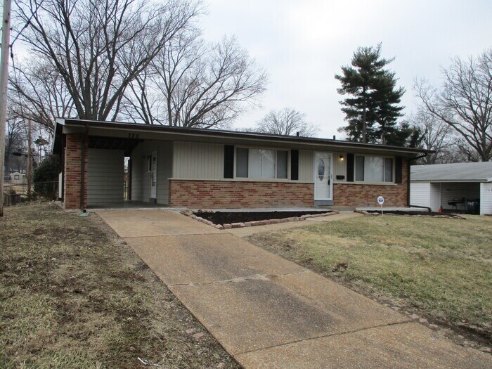 Foto del edificio - 725 Jamaica Pl Florissant, MO 63033