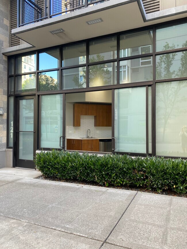 Foto del edificio - 81 Clay St