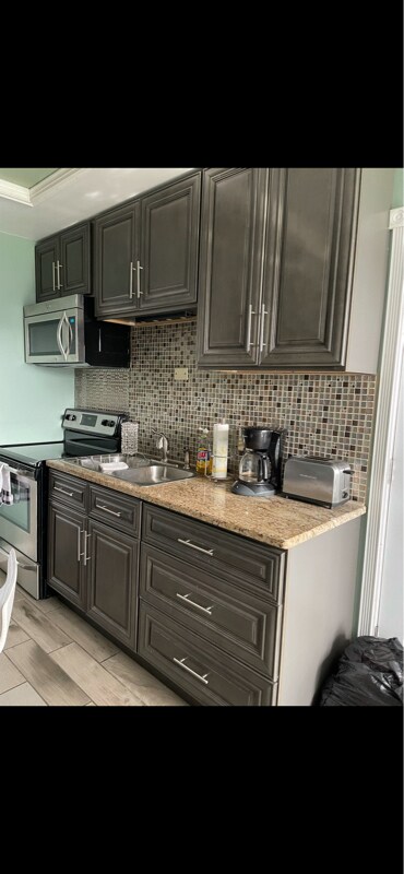 Foto del edificio - 2471 Terrace Ave