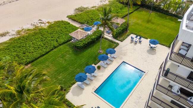 Foto del edificio - 3951 N Ocean Blvd