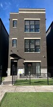 Building Photo - 6530 S Maryland Ave