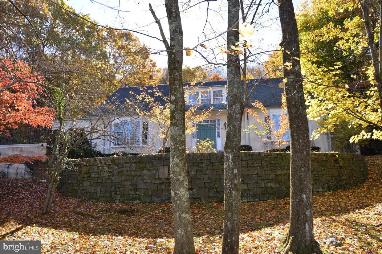 1401 Oak Rd, Pottsville, PA 17901 House Rental in Pottsville, PA