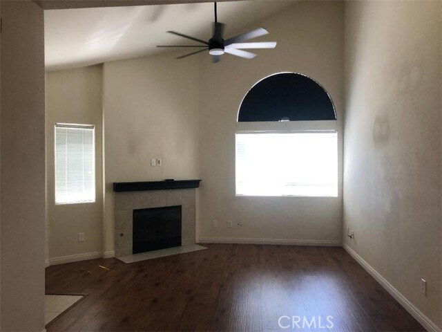 Building Photo - 1555 Orange Ave