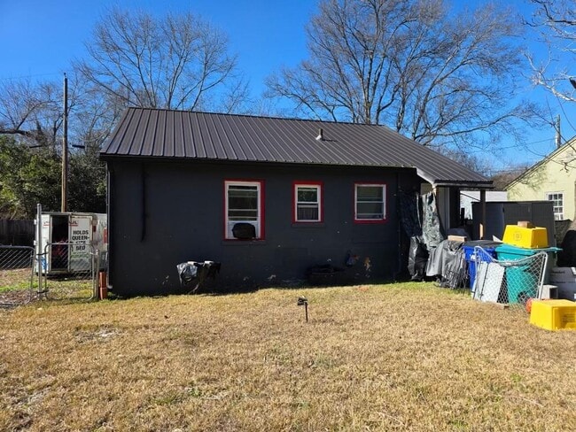 Building Photo - 3542 Wericoba Dr