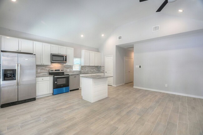 Building Photo - 9751 Black Gum