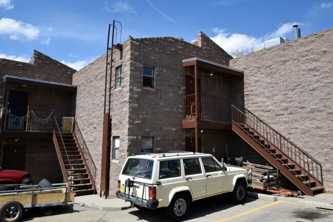 Foto del edificio - 12208 Indian School Rd NE