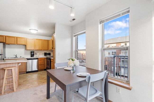 Building Photo - Six Points Apartments