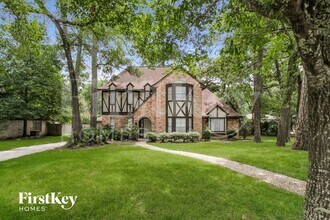 Building Photo - 24106 Creekview Dr