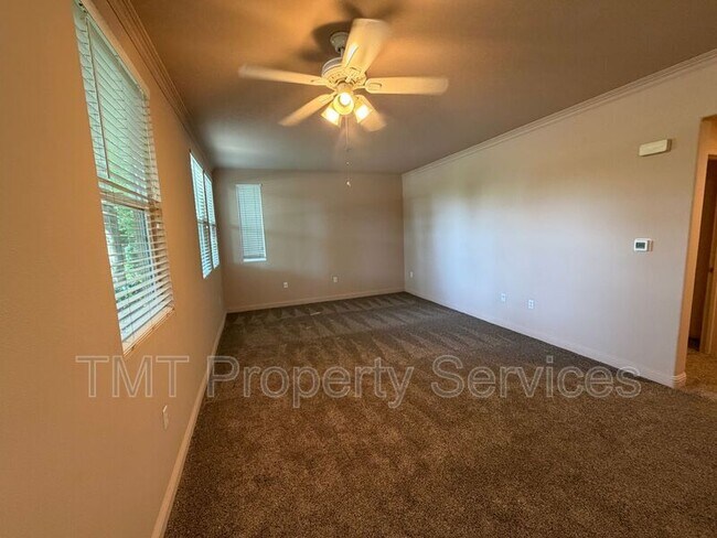 Foto del edificio - 4800 Westlake Pkwy