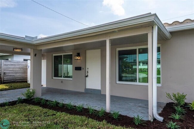 Foto del edificio - 4800 NE 4th Ave