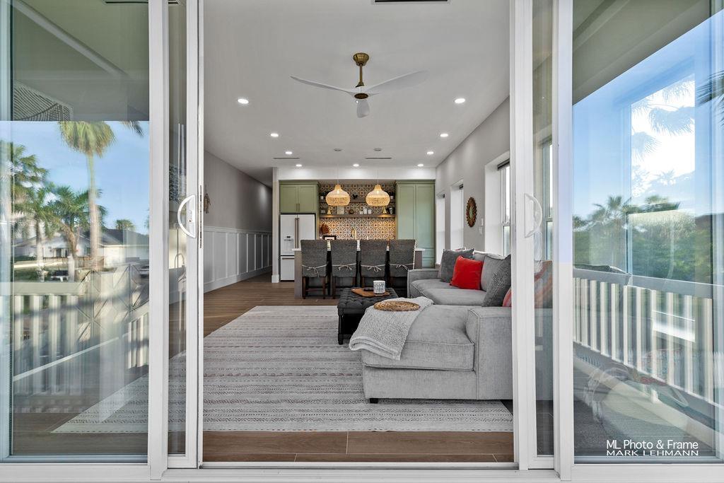 211 W Mesquite St, South Padre Island, TX 78597 Townhome Rentals in