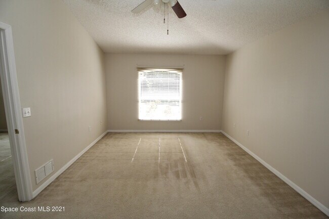 Foto del edificio - 1725 Holbrook Rd NW