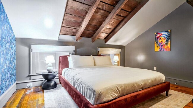 Foto del edificio - 604 Baronne St