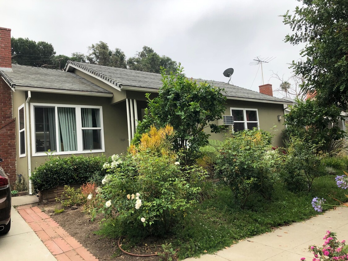 Primary Photo - 7100 Ramsgate Ave